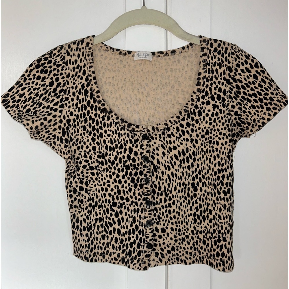 john galt, brandy “zelly” crop top, leopard print